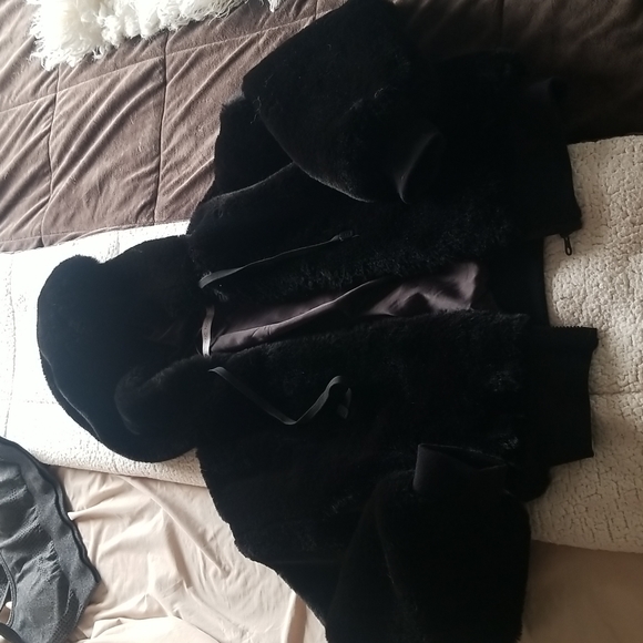 Blanc noir xsmall xs fur jacket - Picture 1 of 6